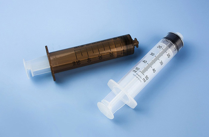  Syringe for single use pump